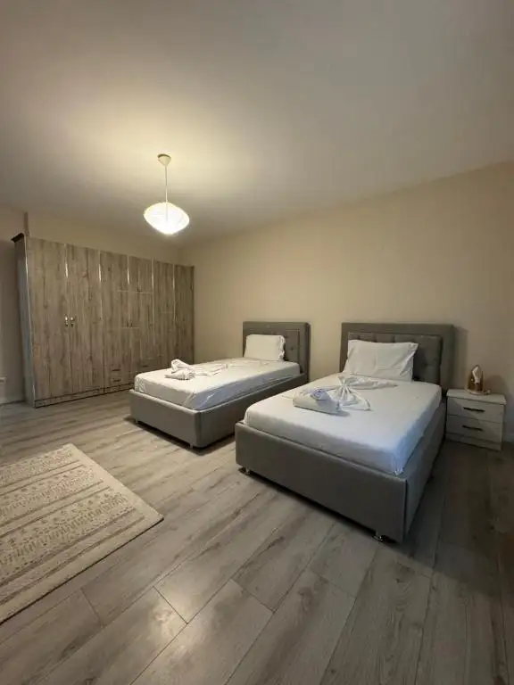 Comfort Inn (Skanderbeg Square)