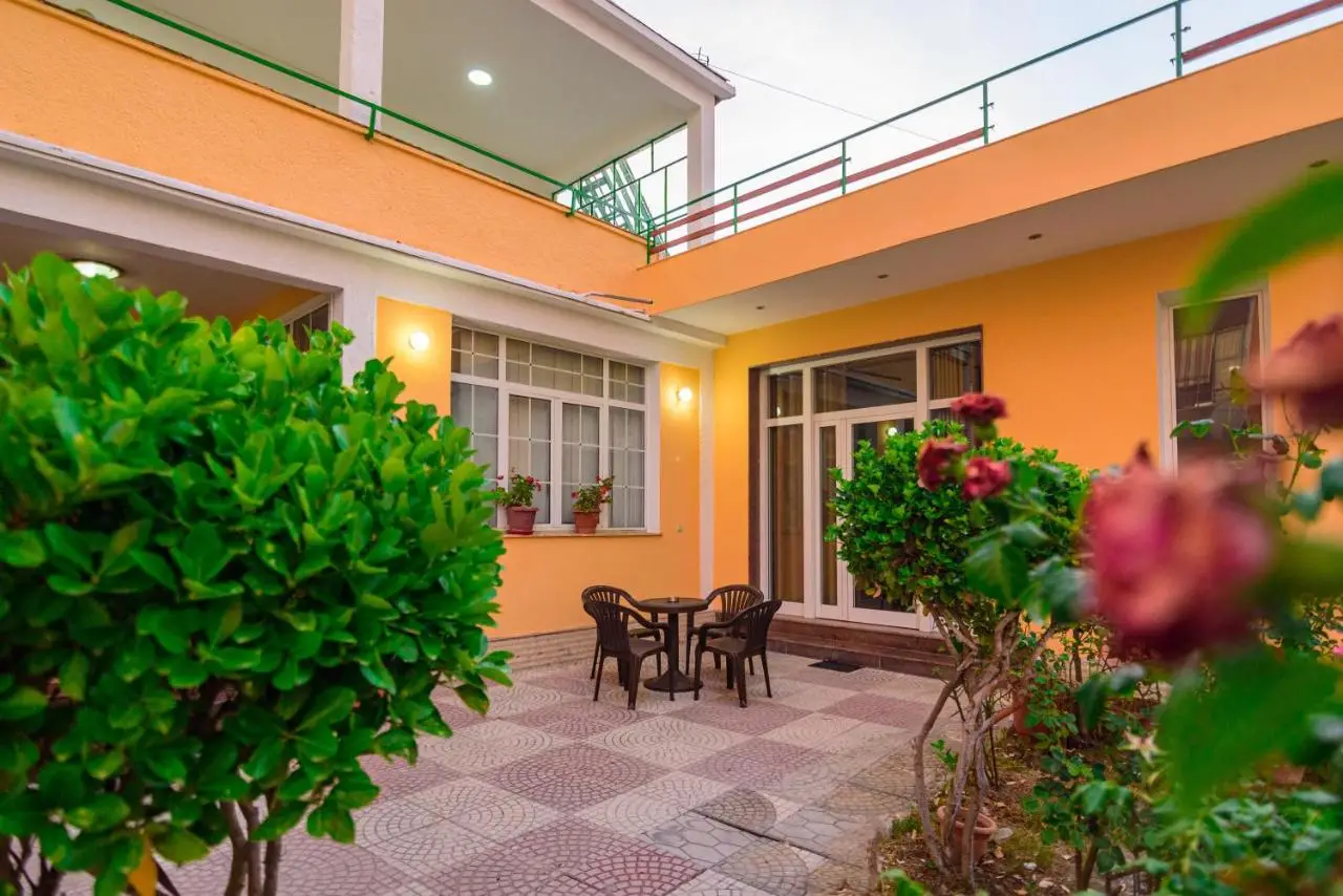 Andrea's Villa Two Bedroom stay