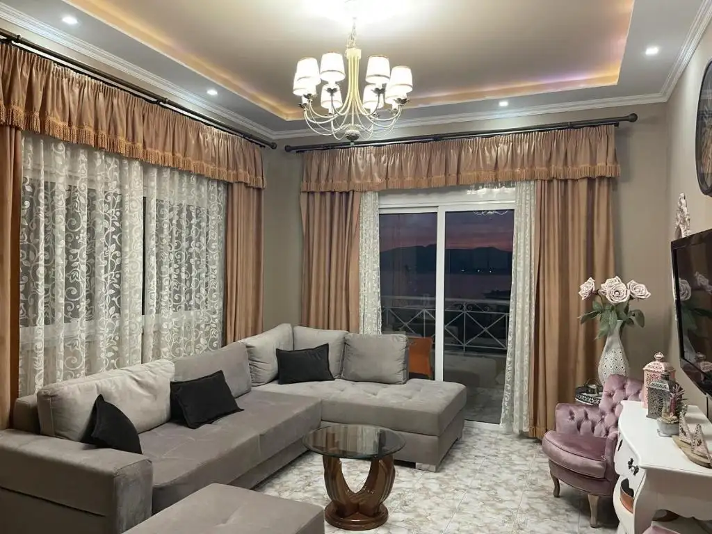 Seaview Apartments Alkis