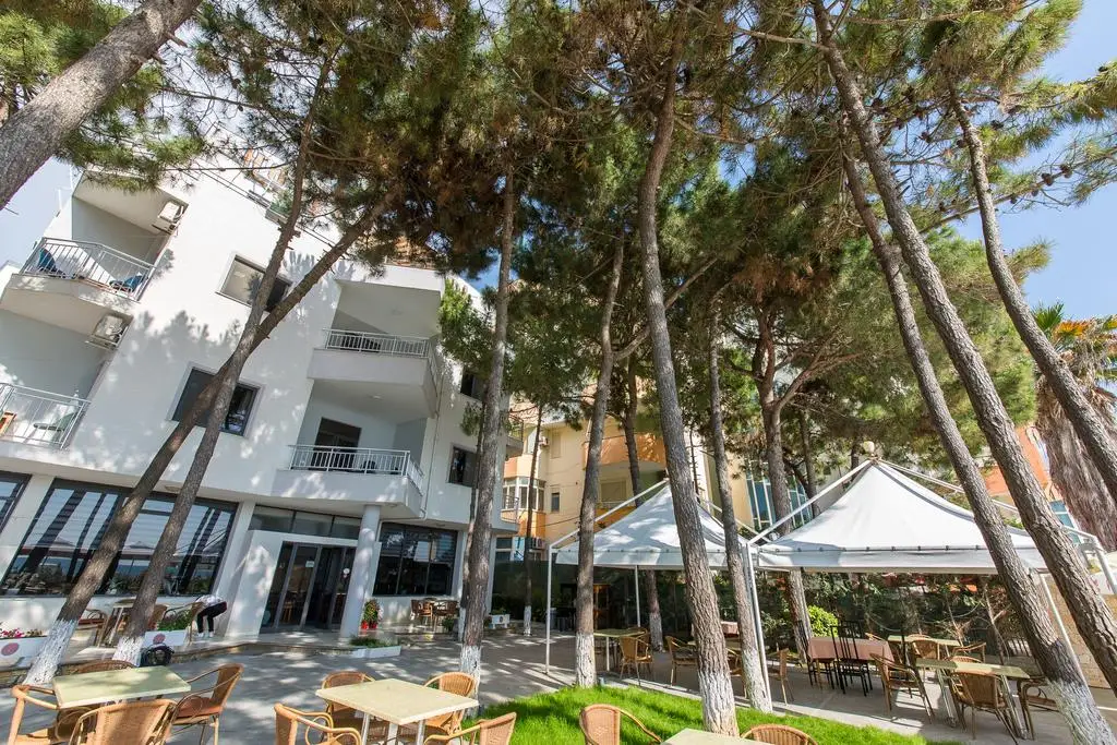 Hotel Andi