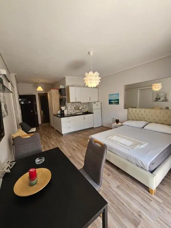Lagomare Studio in Saranda