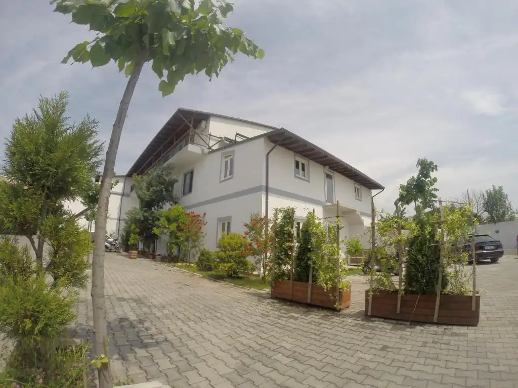 Hotel Bicaj