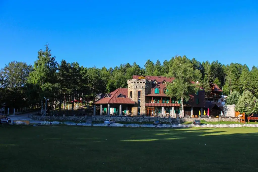 Natyral Razma Resort