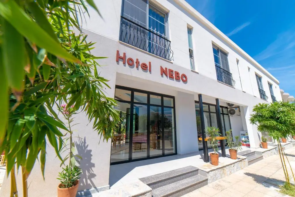 Hotel NEBO