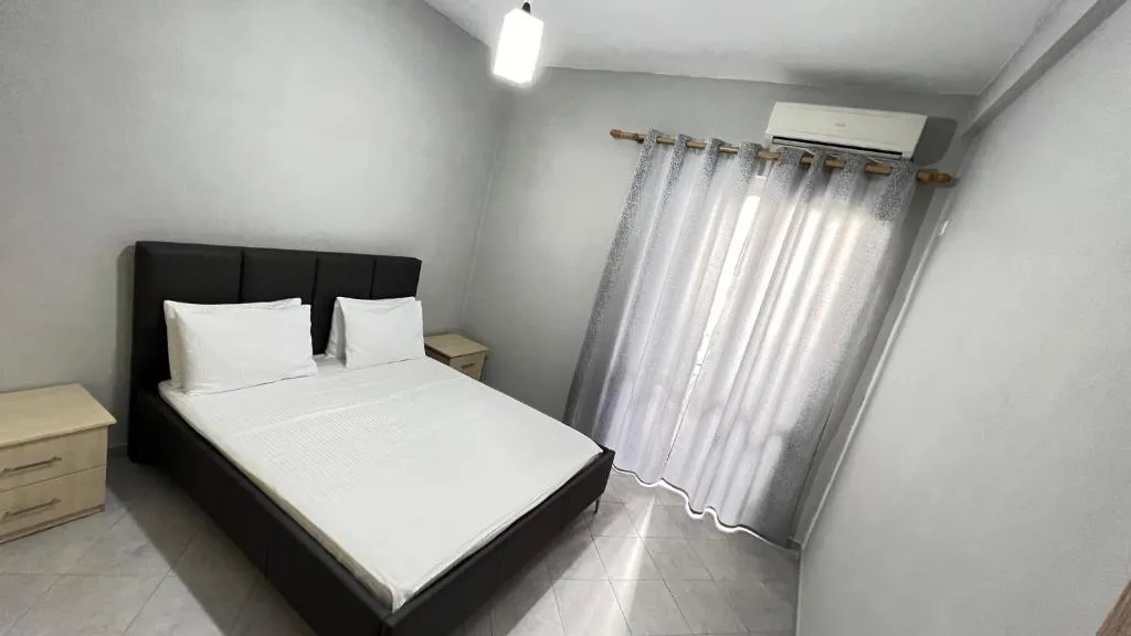 Vila 212 - Velipojë