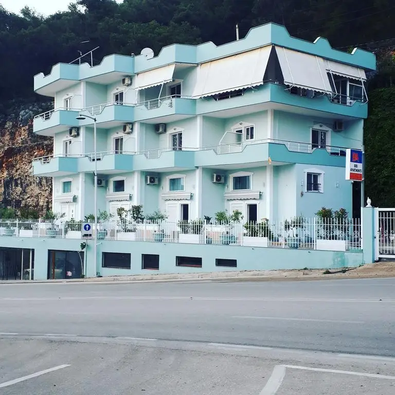 Bebi Hotel And Apartments