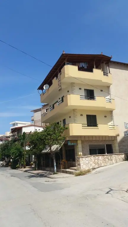 Miranda Apartments
