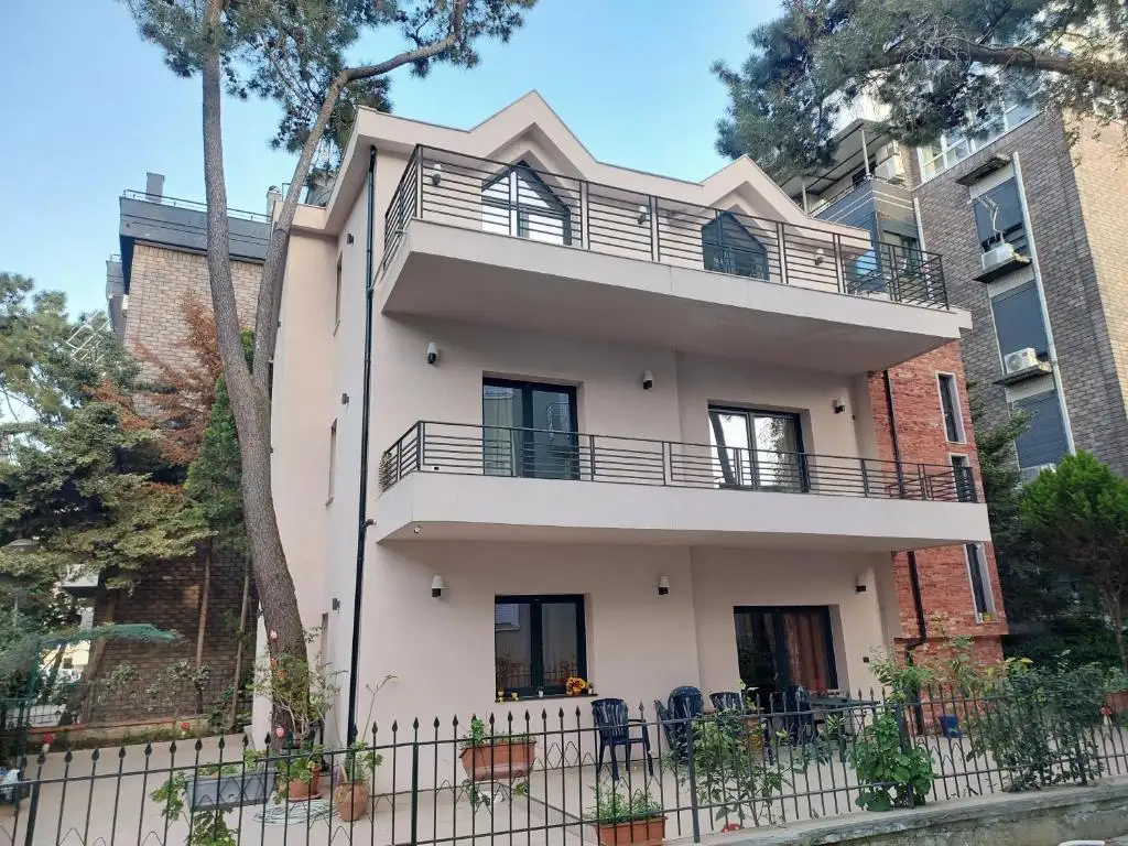 Nio Planet Villa Golem, Durres