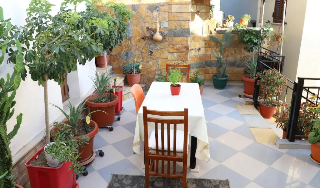 Guest House Veizaj City centre