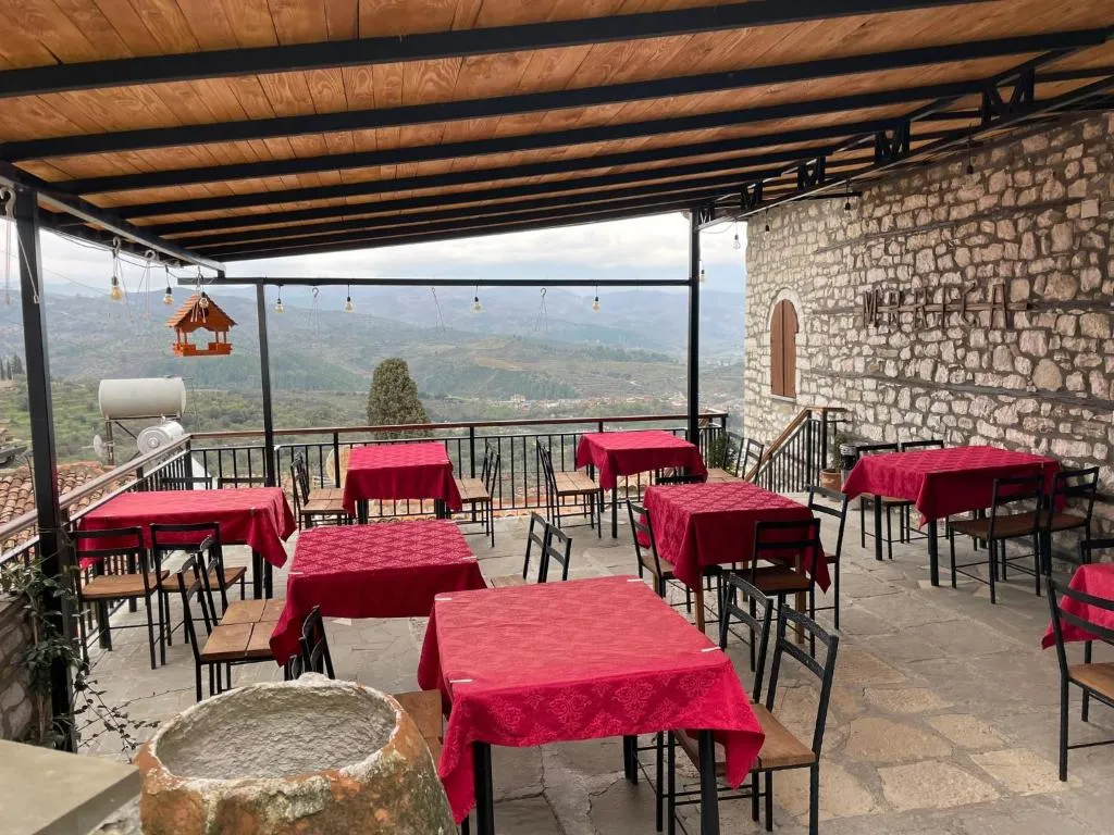 Mbrica Family - Berat Castle Gem