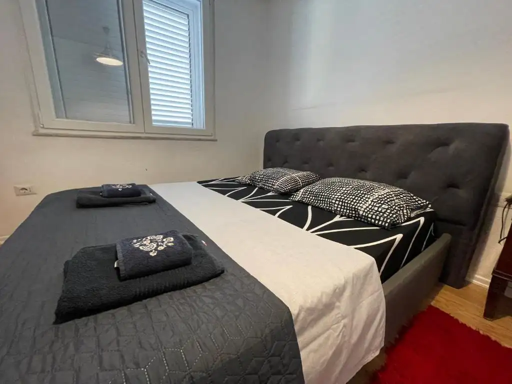 Enjoy Travel Central Apartments