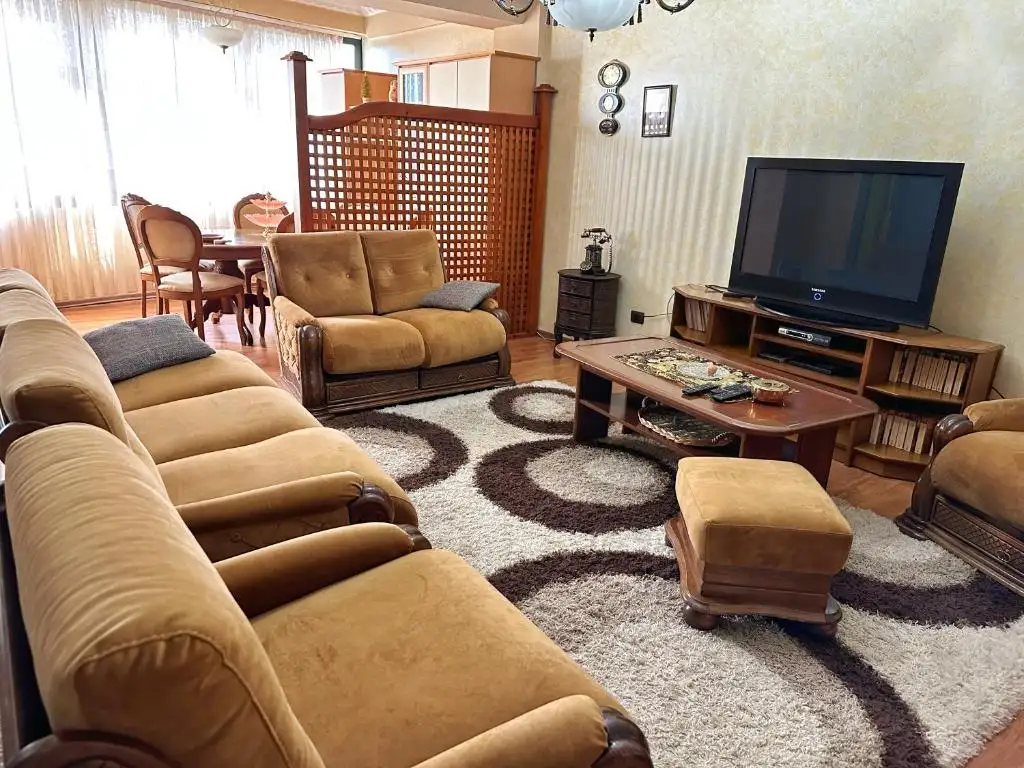 Ervin Apartment - 5 min to Skenderbeg Square