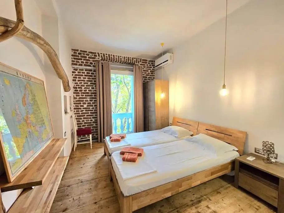 Albanian Art in Tirana's Heart