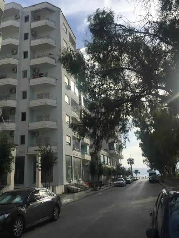 Anisa Apartment