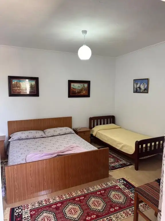 RE Holiday Apartment