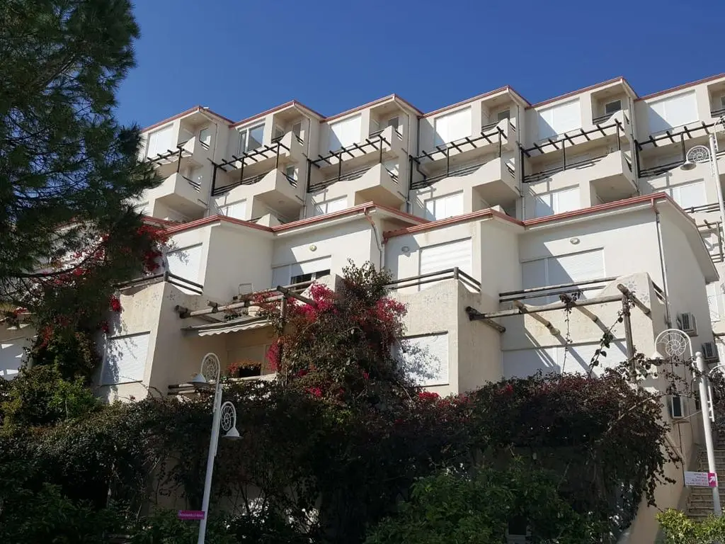 Sea Breeze Apartment Bougainville Bay