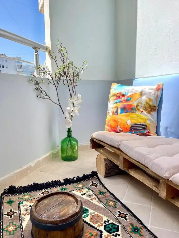 Rori Beach House 2