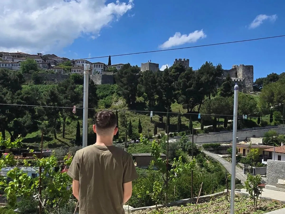 Meti@Lika Castle view apartment