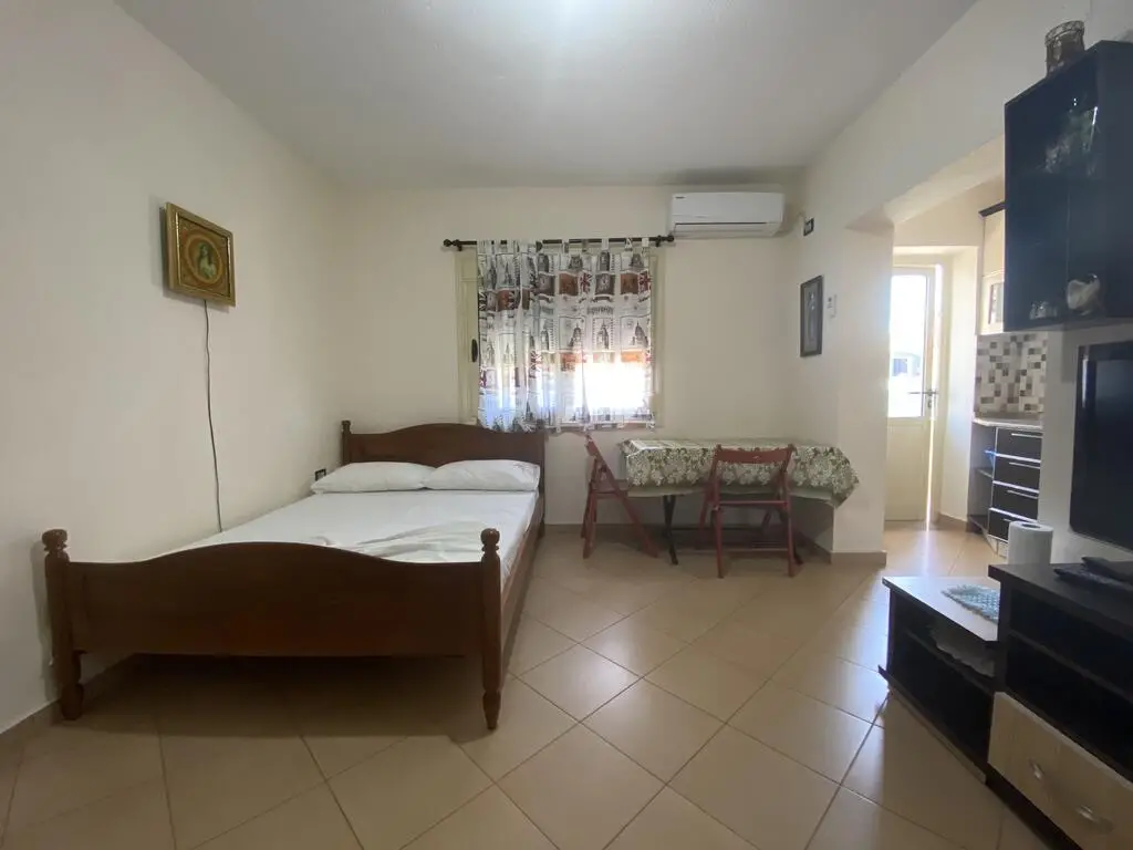 88 Apartment Himare