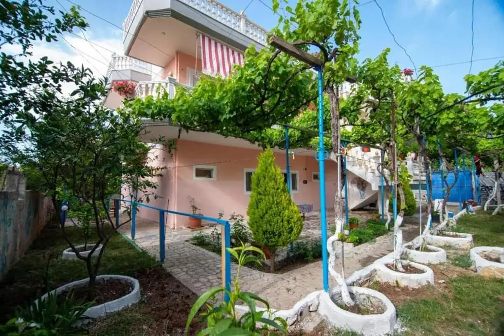 TROKA's host vlore