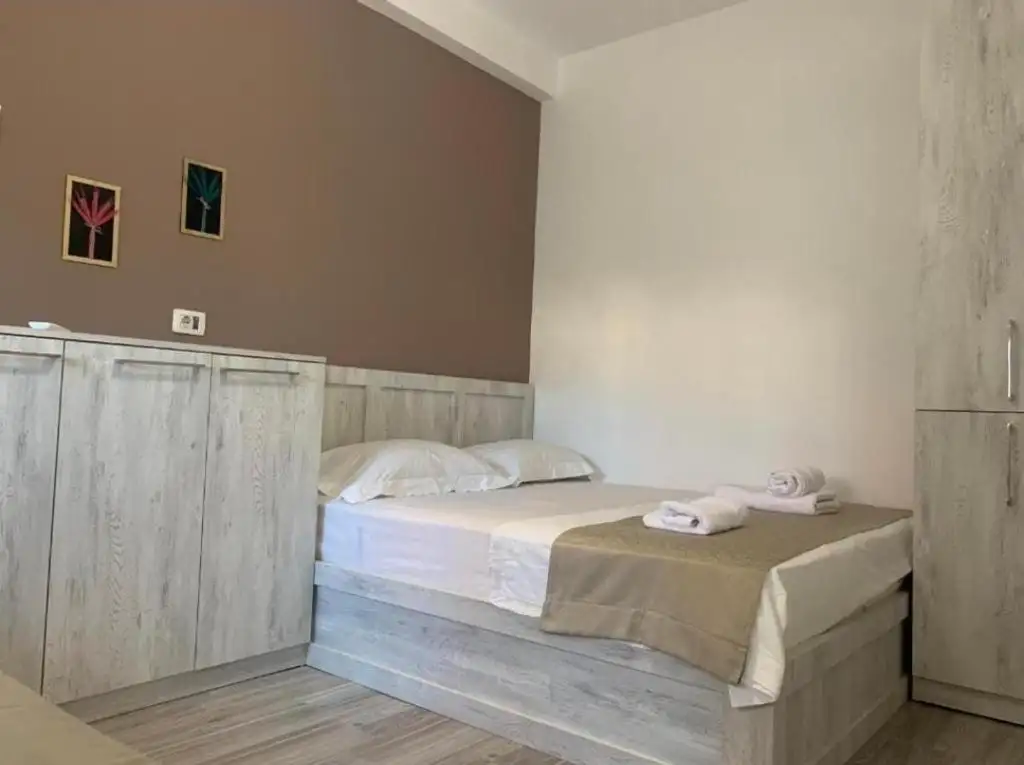 Sweet Home