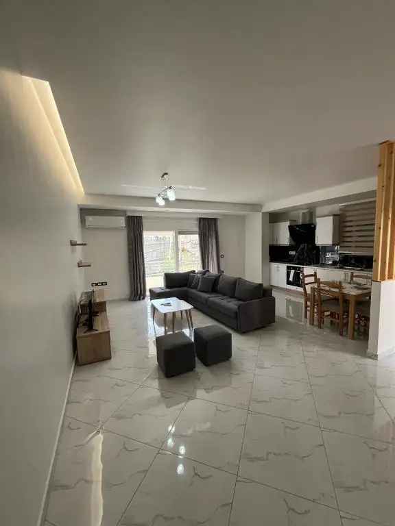 Jolie Apartment