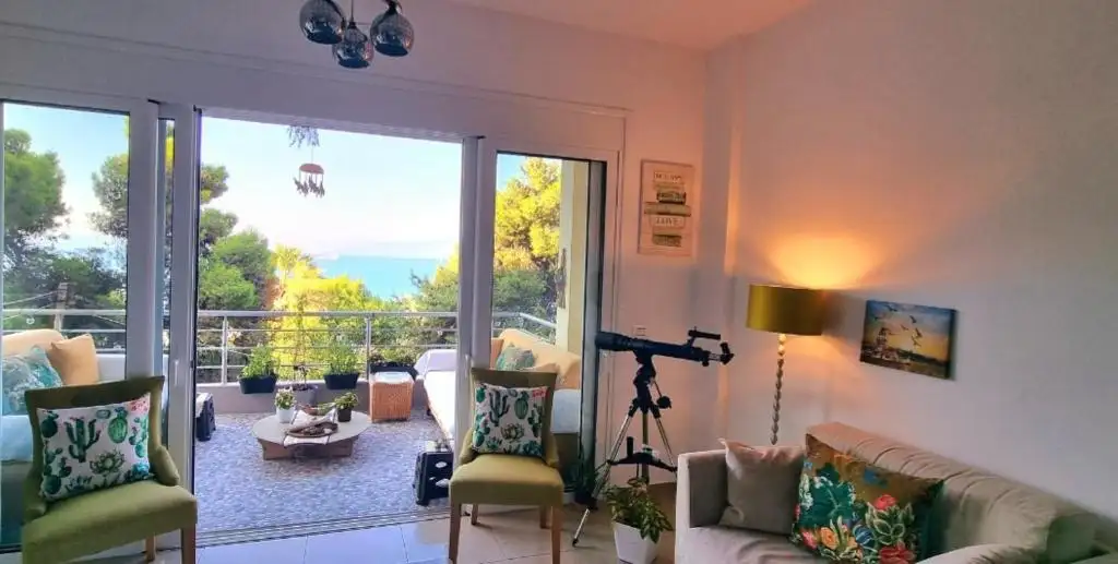 Saranda Center (above promenade)