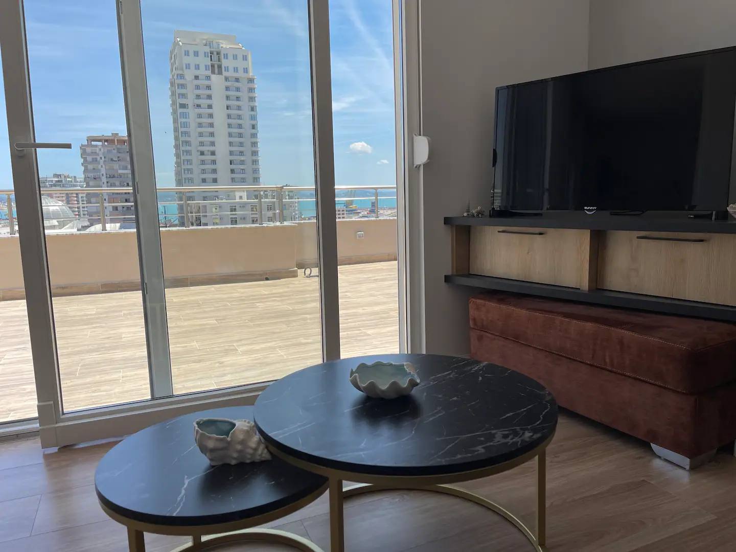 Luxury SeaView apt w Terrace  Vollga Promenade