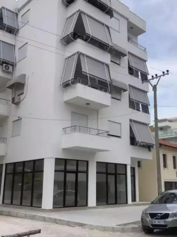 Apartment Center Himara