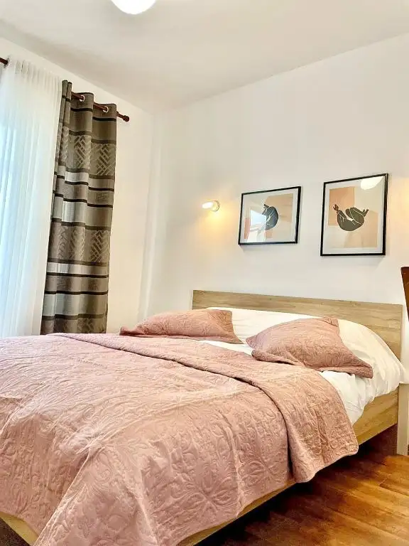 Central City Aden's House