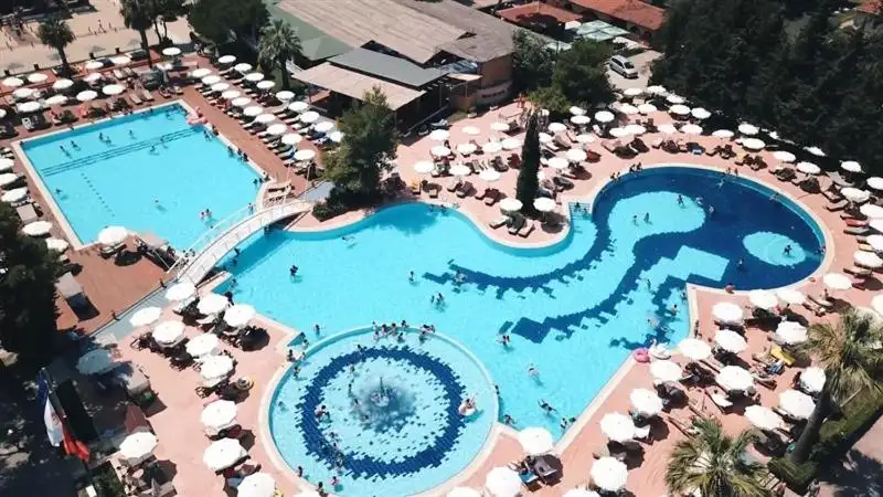 ASIA APARTMENTS