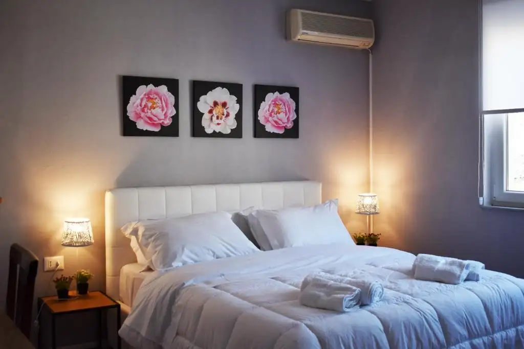 Fit Five Apartment