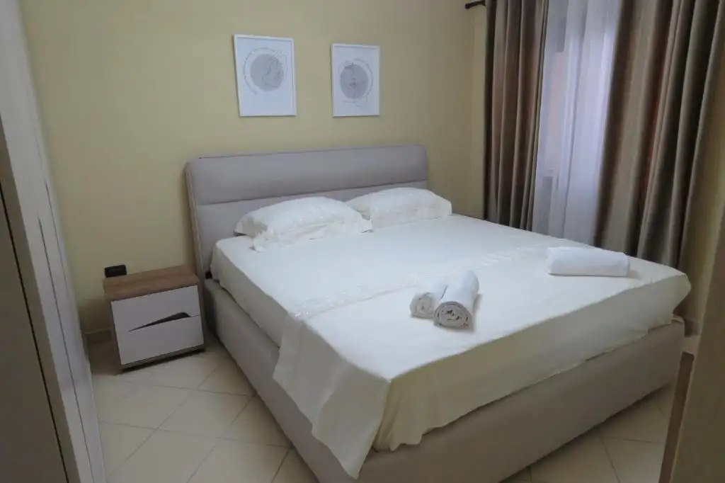 Apartment in Tirana, Xhamllik