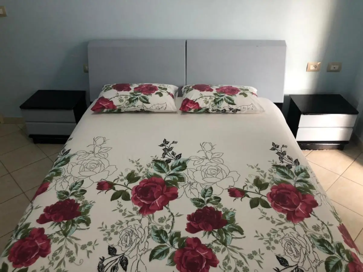 Private apartment near the sea