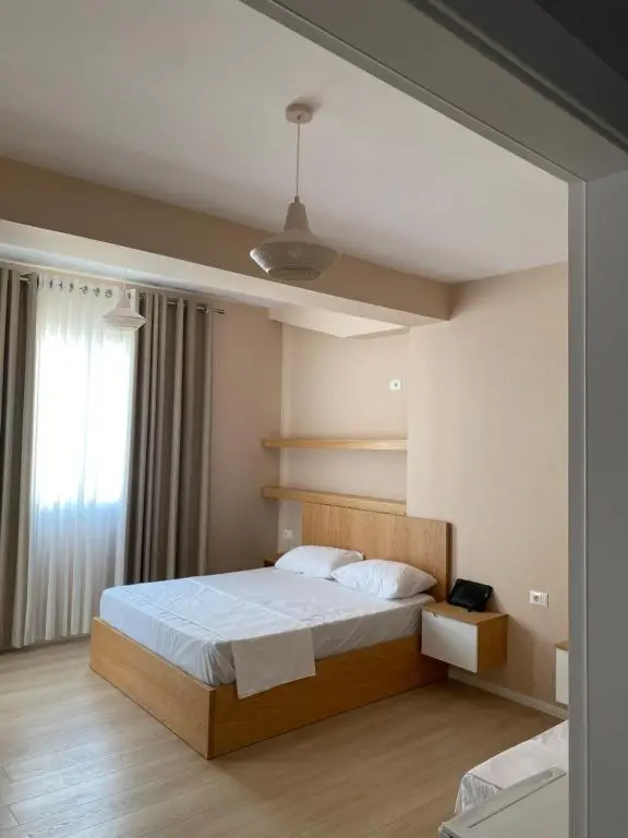 Saranda Apartments  Sunny Pearl