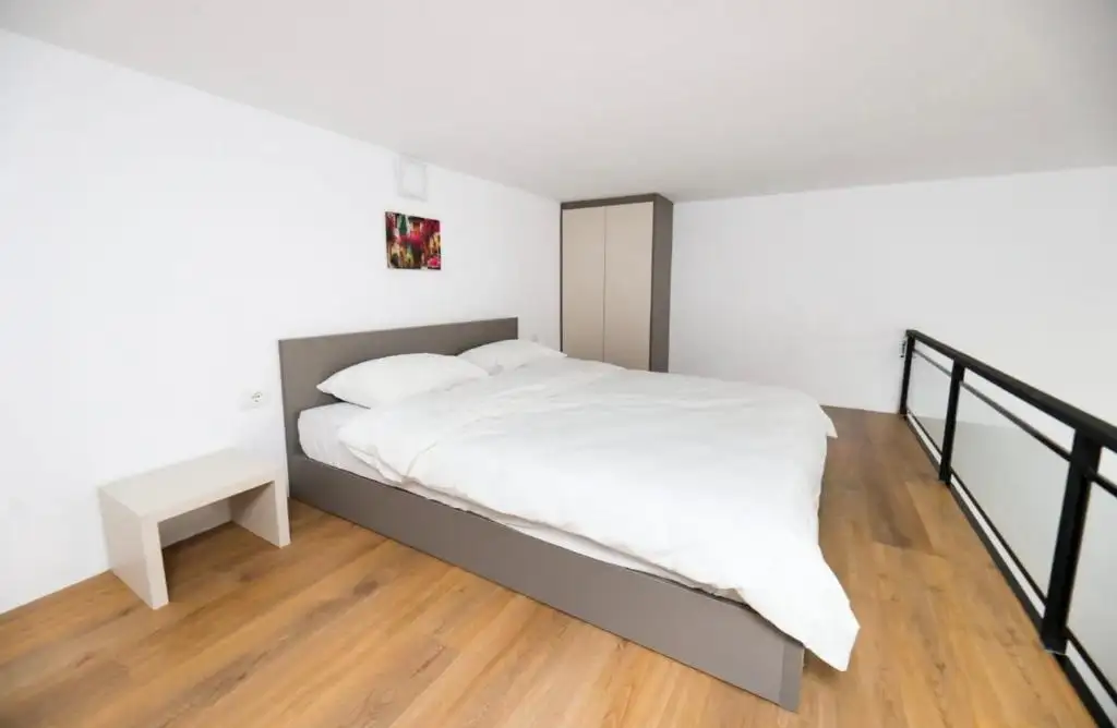 Vefi's Lofts