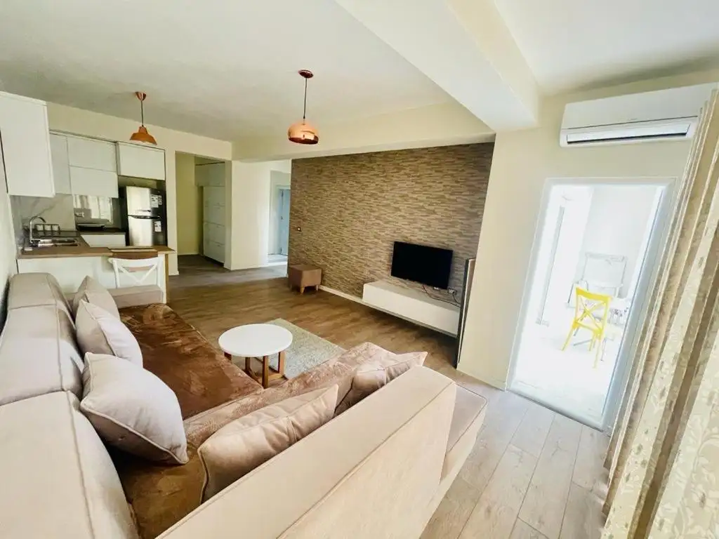 ENI APARTMENT