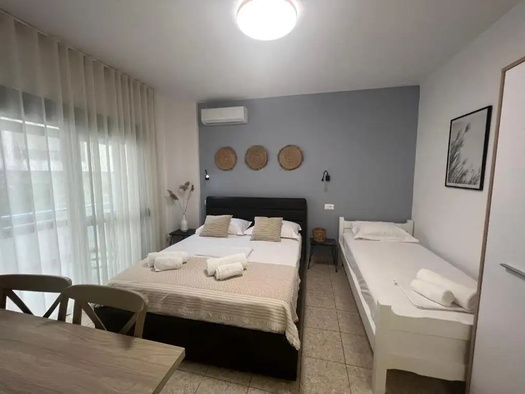 Art Studio Apartments Durrës
