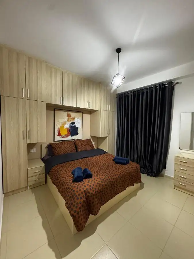 Aaron's Suite Apartment