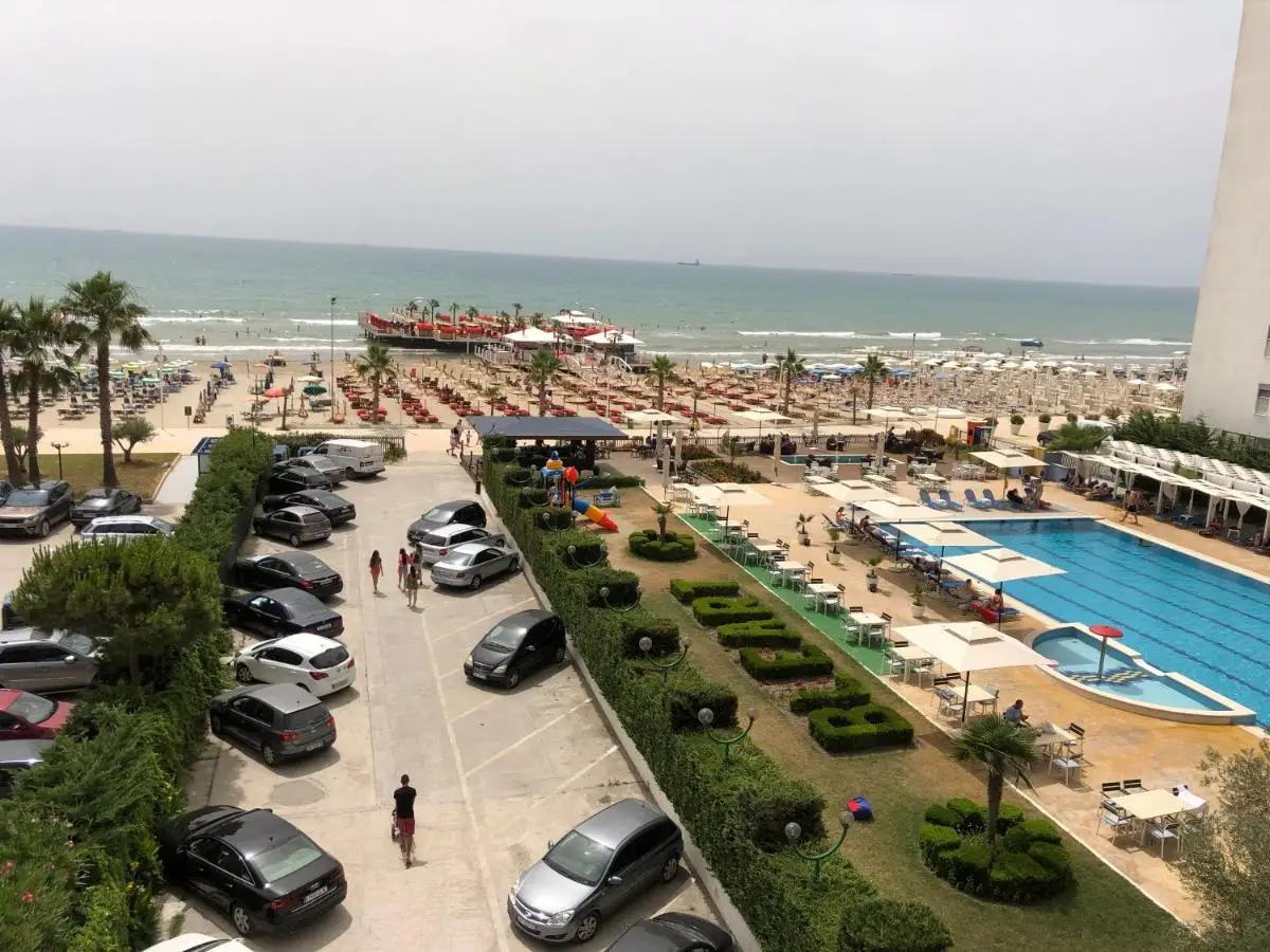 Apartments Ermest ,Kavaje Rock