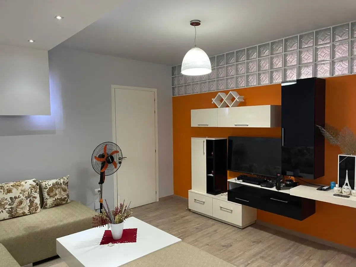 Apartament Orestiada1