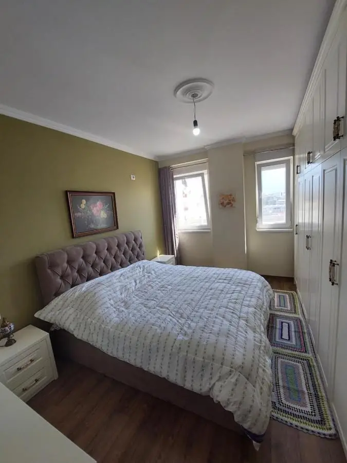 Ana's Luxurious Apartment