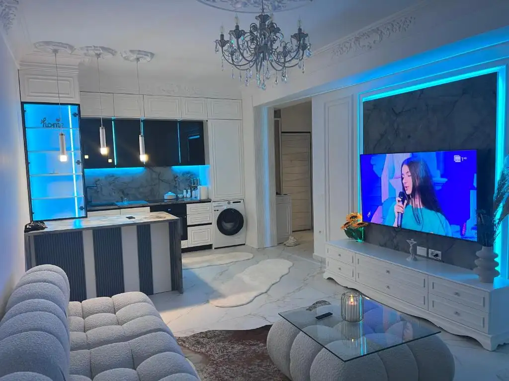 DeMarco Apartment