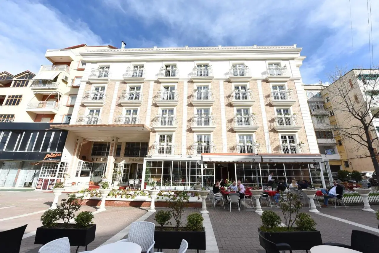 Hotel Hymeti's Palace