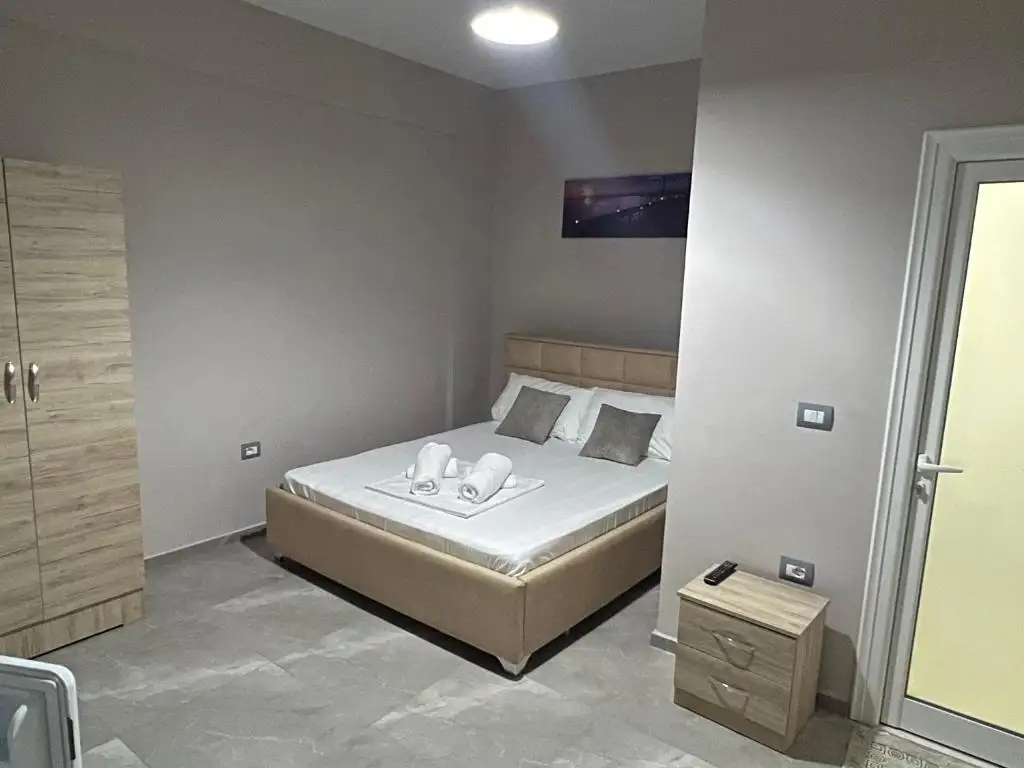 Serene Stay 2