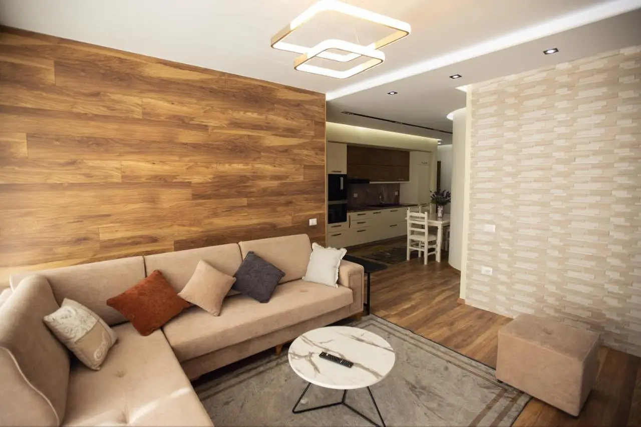 Tropicana Apartment