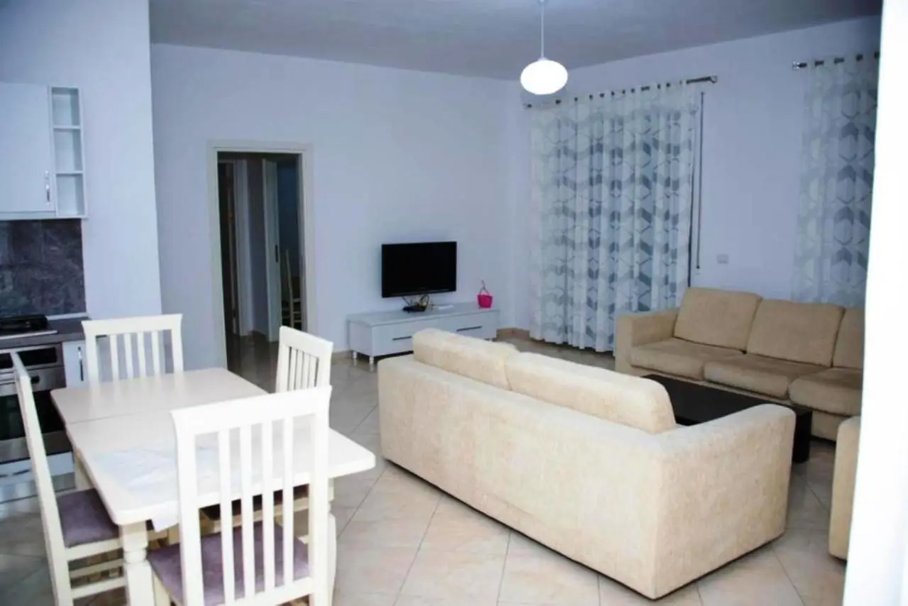 Feel Like Home Apartment 3