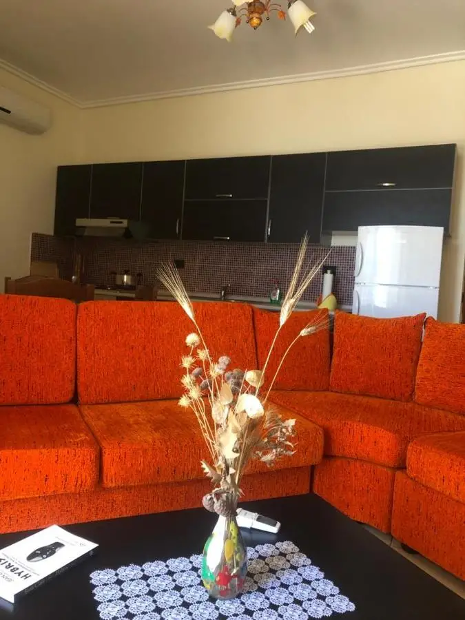 Glorias Apartment