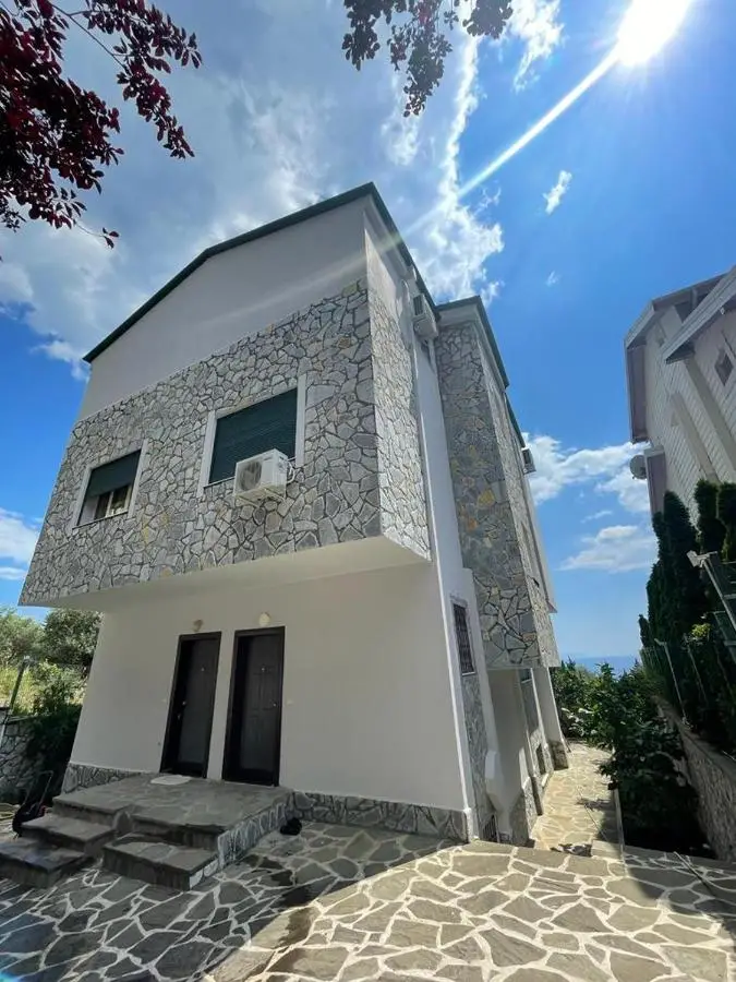 Vila Dior Drimadhes