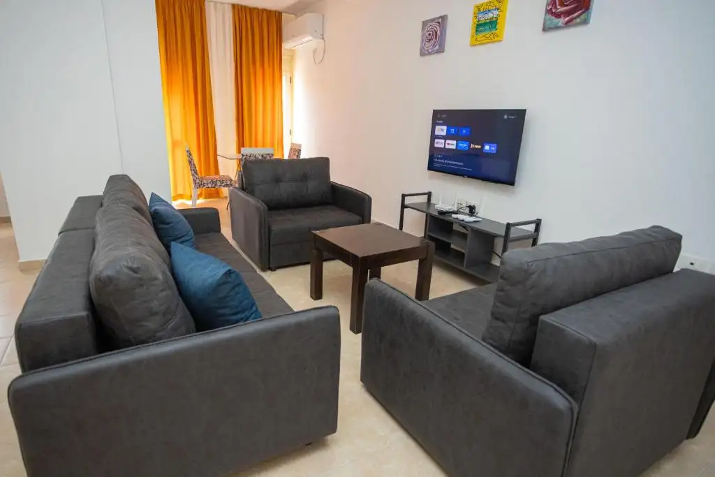 Emigres Apartments Vlore